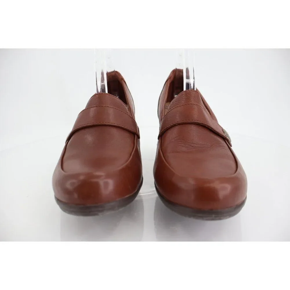 Clarks Women's Emily Andria Pump Size 10 Brown Leather Clock Heel Bootie